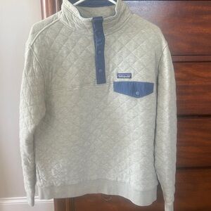 Patagonia Quilted Pullover in Cream and Navy